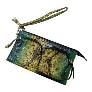 Kenneth Cole Reaction Green Yellow Snake Skin Embossed Leather Wristlet Pockets